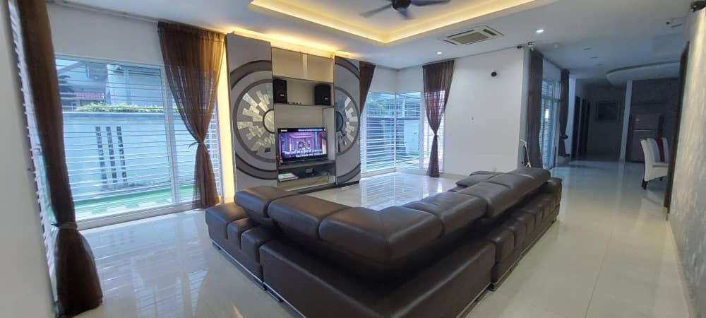 Pj Bungalow Homestay Petaling Jaya Exterior foto